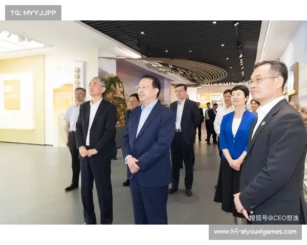 上海市长龚正会见lululemon全球CEO，共商体育消费与城市发展